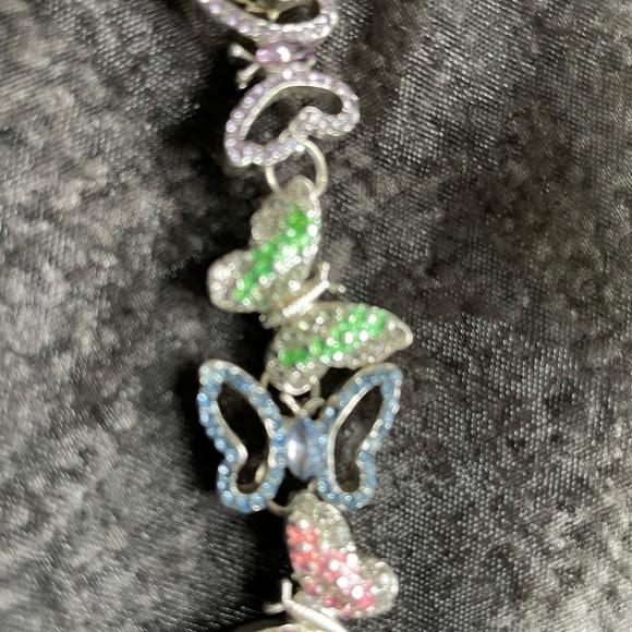 Butterfly multi color bracelet - Picture 4 of 9